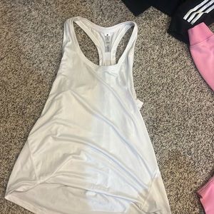 White tank size medium